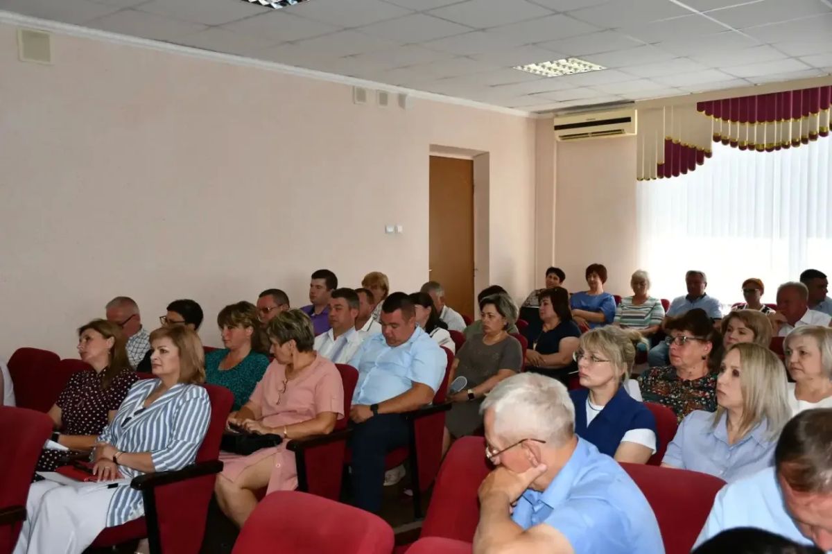 Галина Руденко: Провели очередное заседании Муниципального совета, рассмотрели ряд важных вопрос и приняли по ним решения Галина Руденко: Провели очередное заседании Муниципального совета, рассмотрели ряд важных вопрос и приняли по ним решения