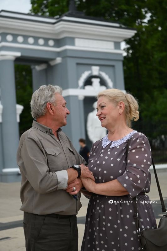 В преддверии 70-летия парка Ленина завершилось восстановление исторического облика входной группы В преддверии 70-летия парка Ленина завершилось восстановление исторического облика входной группы