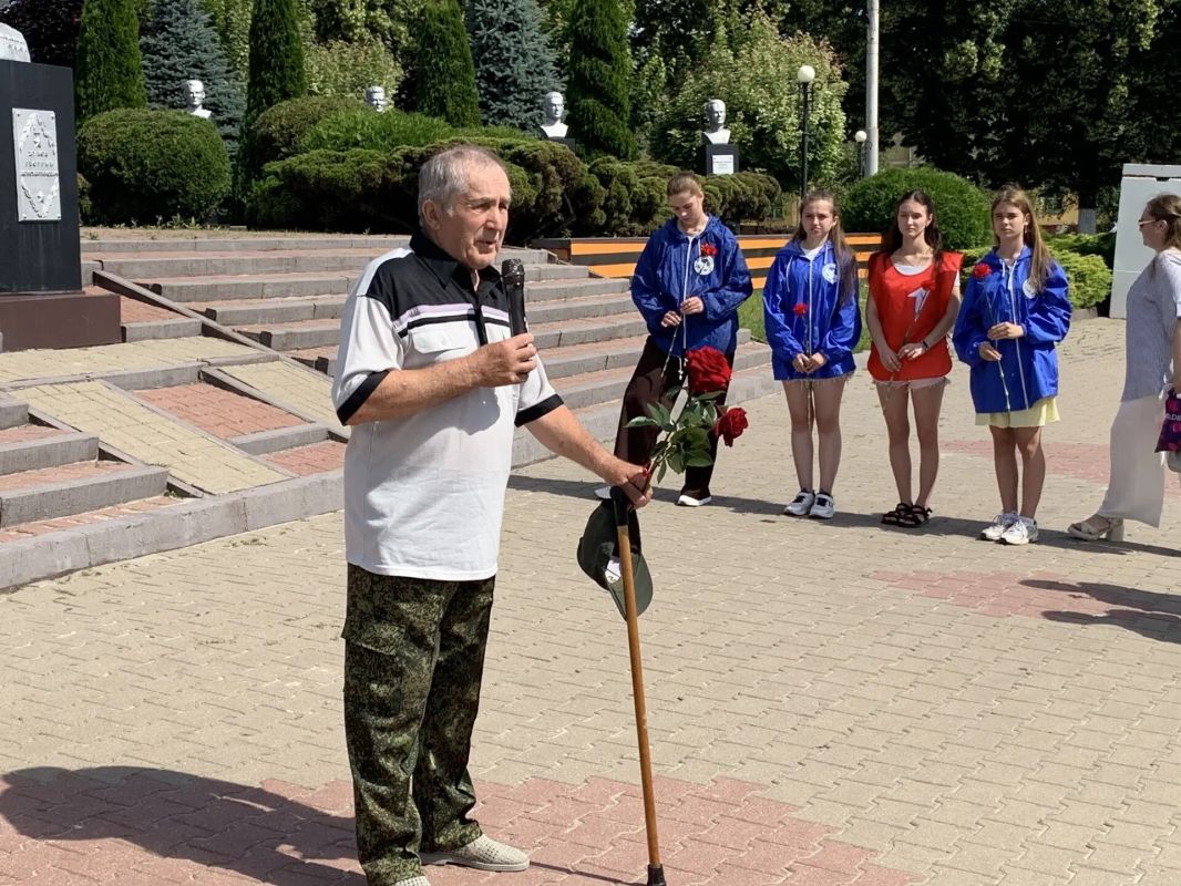 Сегодня наша страна отмечает памятную дату – День ветеранов боевых действий Сегодня наша страна отмечает памятную дату – День ветеранов боевых действий