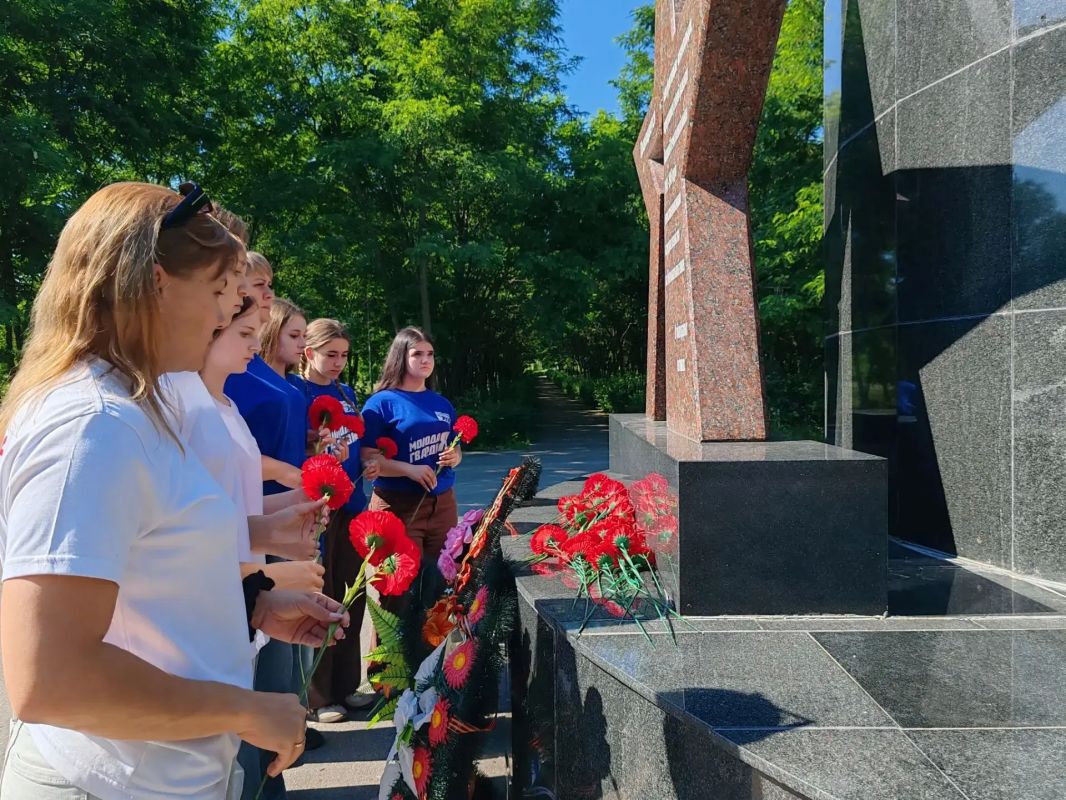 Андрей Миськов: В День ветеранов боевых действий в Новом Осколе прошли памятные мероприятия Андрей Миськов: В День ветеранов боевых действий в Новом Осколе прошли памятные мероприятия