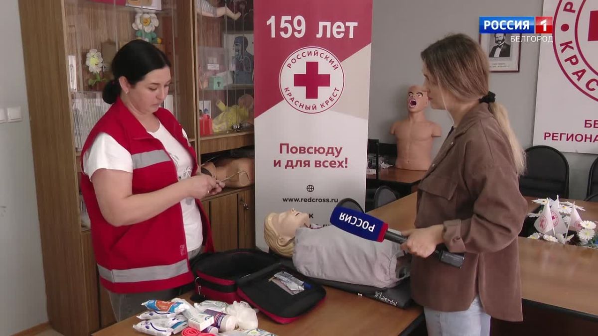 Что должно находиться в аптечке для оказания первой помощи, как правильно накладывать жгут и для чего нужна маска-клапан