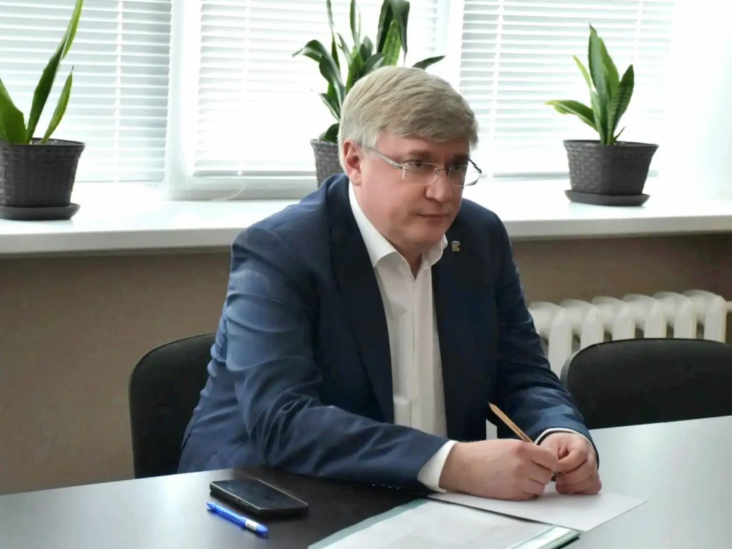 Андрей Миськов: На традиционном приёме граждан рассмотрели обращения трёх жительниц округа Андрей Миськов: На традиционном приёме граждан рассмотрели обращения трёх жительниц округа