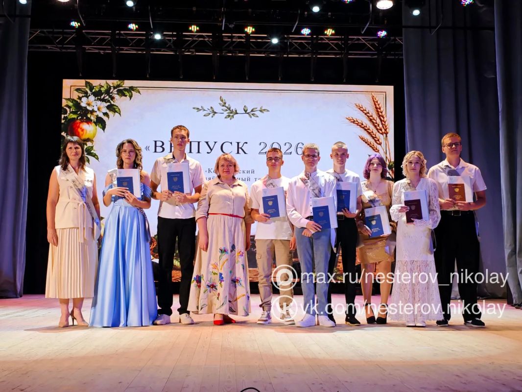 Николай Нестеров: Сегодня для выпускников Корочанского сельскохозяйственного техникума прошёл выпускной вечер! Николай Нестеров: Сегодня для выпускников Корочанского сельскохозяйственного техникума прошёл выпускной вечер!