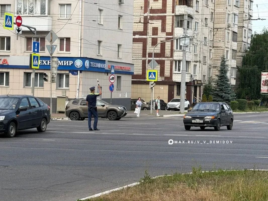 Мэр Белгорода Валентин Демидов сообщил, что погибшая от атаки ВСУ жительница находилась в машине Мэр Белгорода Валентин Демидов сообщил, что погибшая от атаки ВСУ жительница находилась в машине