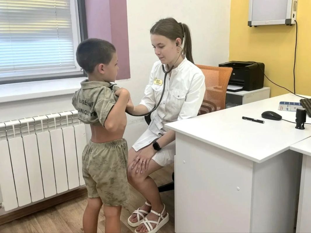 В преддверии Дня семьи, любви и верности новооскольские медики проявили заботу о самом главном В преддверии Дня семьи, любви и верности новооскольские медики проявили заботу о самом главном