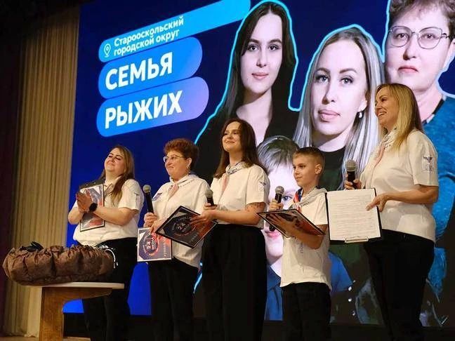 «Както раз мы решили сами отвезти корма в приют и показать Вове, как живут там подопечные «Както раз мы решили сами отвезти корма в приют и показать Вове, как живут там подопечные