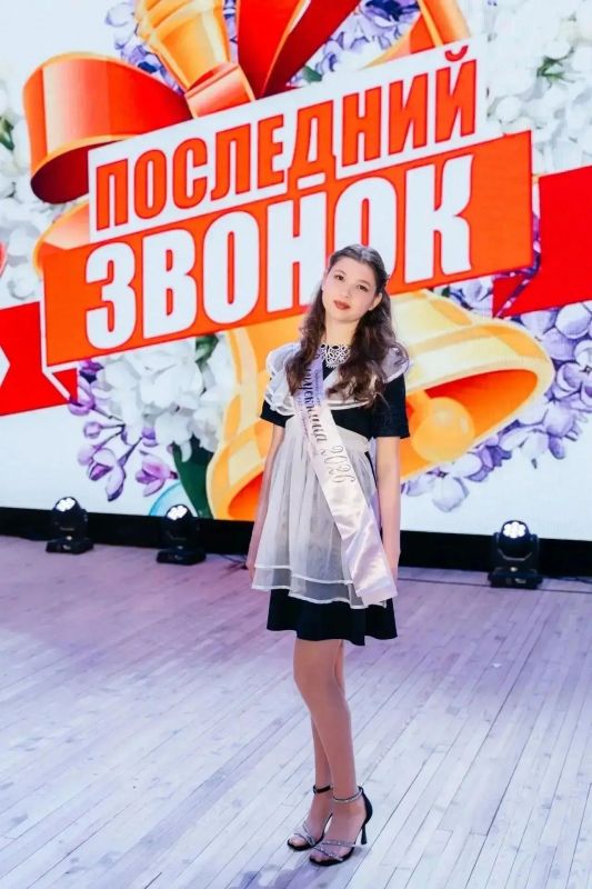 Наши ребята показали достойные результаты при сдаче единых государственных экзаменов Наши ребята показали достойные результаты при сдаче единых государственных экзаменов
