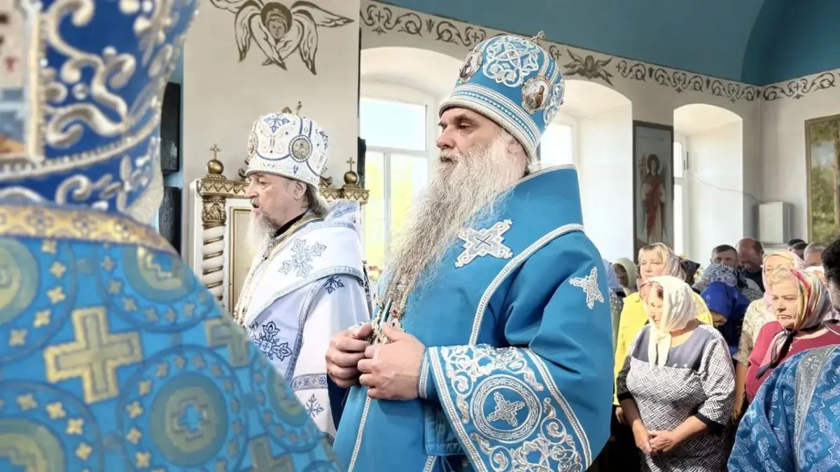 Галина Руденко: Особый праздник в селе Солдатка: митрополит Иоанн совершил литургию в нашем округе Галина Руденко: Особый праздник в селе Солдатка: митрополит Иоанн совершил литургию в нашем округе