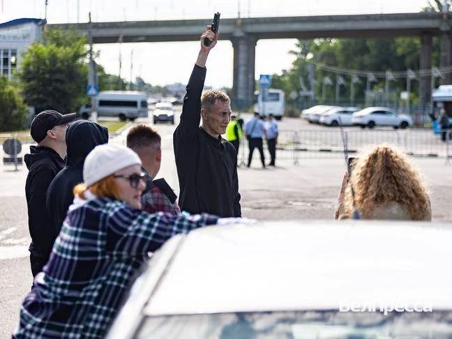 В Белгороде сняли погоню для фильма «Белгородская рапсодия» В Белгороде сняли погоню для фильма «Белгородская рапсодия»