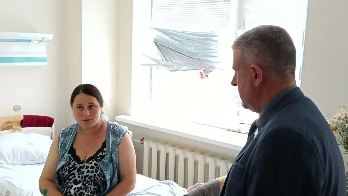 Татьяна Круглякова: В медицинских учреждениях навестили мирных раненых, пострадавших от ударов ВСУ Татьяна Круглякова: В медицинских учреждениях навестили мирных раненых, пострадавших от ударов ВСУ