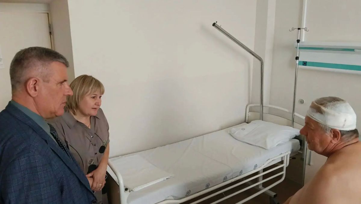 Татьяна Круглякова: В медицинских учреждениях навестили мирных раненых, пострадавших от ударов ВСУ Татьяна Круглякова: В медицинских учреждениях навестили мирных раненых, пострадавших от ударов ВСУ