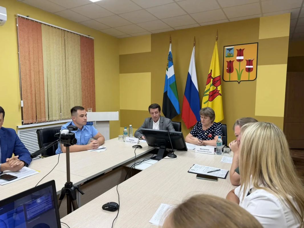 09 июля 2026 года АСМО Белгородской области провела обучающий семинар в рамках проекта «Муниципальный факультет» для депутатов Совета депутатов Волоконовского муниципального округа 09 июля 2026 года АСМО Белгородской области провела обучающий семинар в рамках проекта «Муниципальный факультет» для депутатов Совета депутатов Волоконовского муниципального округа