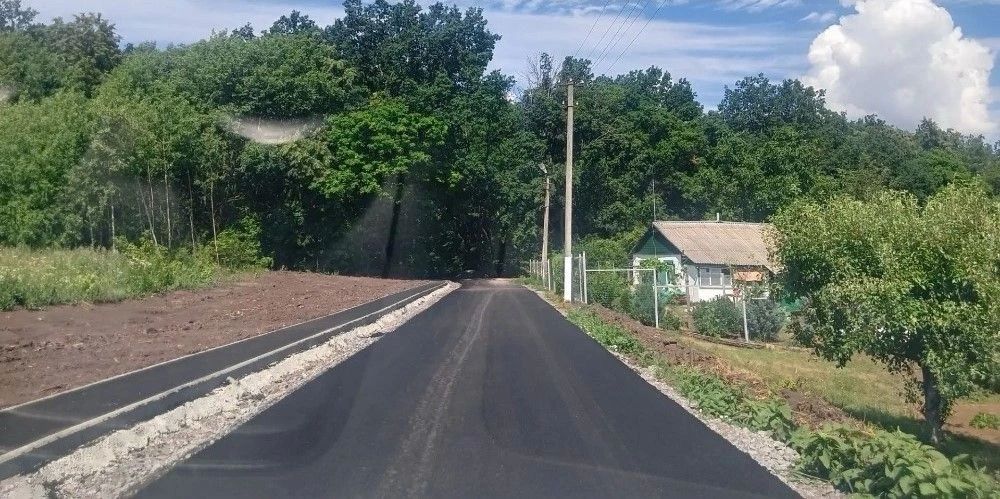 В селе Ровны завершен капитальный ремонт улицы Лесная! В селе Ровны завершен капитальный ремонт улицы Лесная!