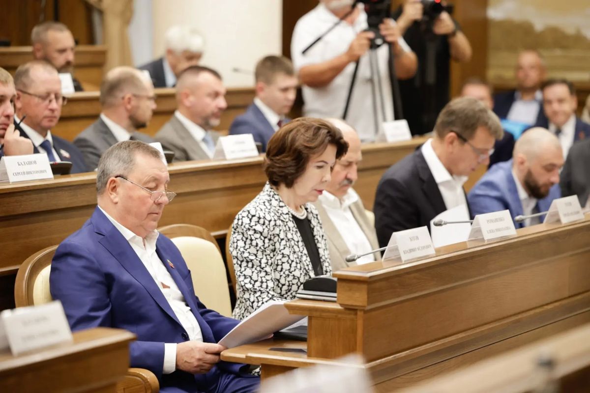 Врио губернатора региона Александр Шуваев принял участие в девятом заседании Белгородской областной Думы Врио губернатора региона Александр Шуваев принял участие в девятом заседании Белгородской областной Думы