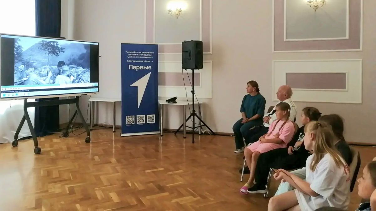 Андрей Миськов: В преддверии Дня Прохоровского сражения - одной из самых героических страниц Великой Отечественной войны - в стенах городской школы № 1 им. княжны О.Н. Романовой прошла невероятно трогательная и важная встреча Андрей Миськов: В преддверии Дня Прохоровского сражения - одной из самых героических страниц Великой Отечественной войны - в стенах городской школы № 1 им. княжны О.Н. Романовой прошла невероятно трогательная и важная встреча