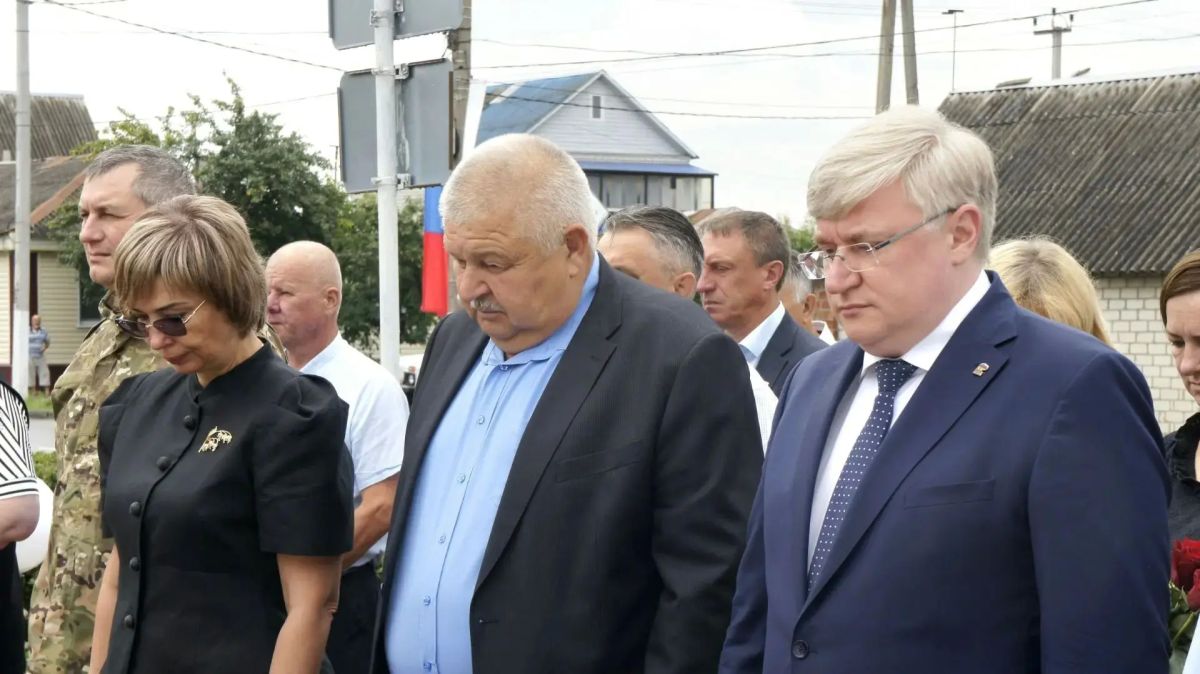 Андрей Миськов: Сегодня вместе со всей Белгородчиной мы вспоминаем одну из самых героических страниц Великой Отечественной войны - Прохоровское танковое сражение Андрей Миськов: Сегодня вместе со всей Белгородчиной мы вспоминаем одну из самых героических страниц Великой Отечественной войны - Прохоровское танковое сражение