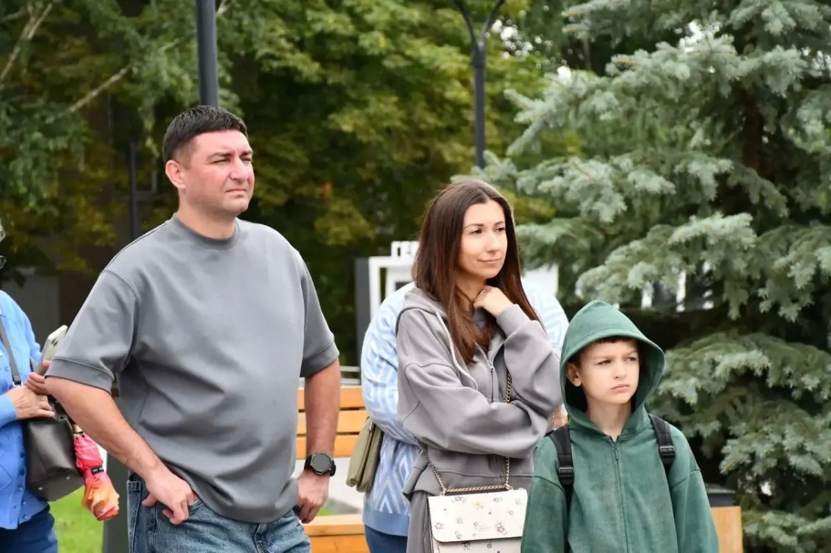 Сегодня, в День Прохоровского поля – Третьего ратного поля России, наша земля встречала участников регионального кадрового проекта «Сталь» – ветеранов и бойцов СВО, которые приехали к нам со своими семьями Сегодня, в День Прохоровского поля – Третьего ратного поля России, наша земля встречала участников регионального кадрового проекта «Сталь» – ветеранов и бойцов СВО, которые приехали к нам со своими семьями