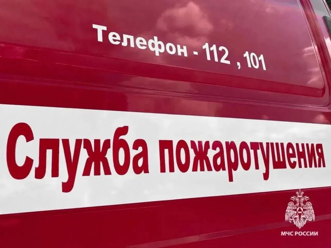 В 12:50 поступило сообщение о том, что в МТРК "Сити Молл Белгородский" сработала пожарная сигнализация