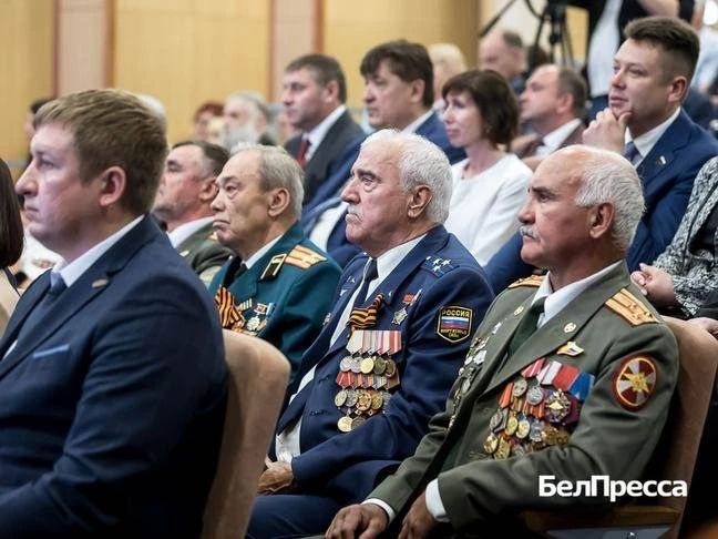 В Белгородской области отметили 83-ю годовщину Прохоровского сражения В Белгородской области отметили 83-ю годовщину Прохоровского сражения