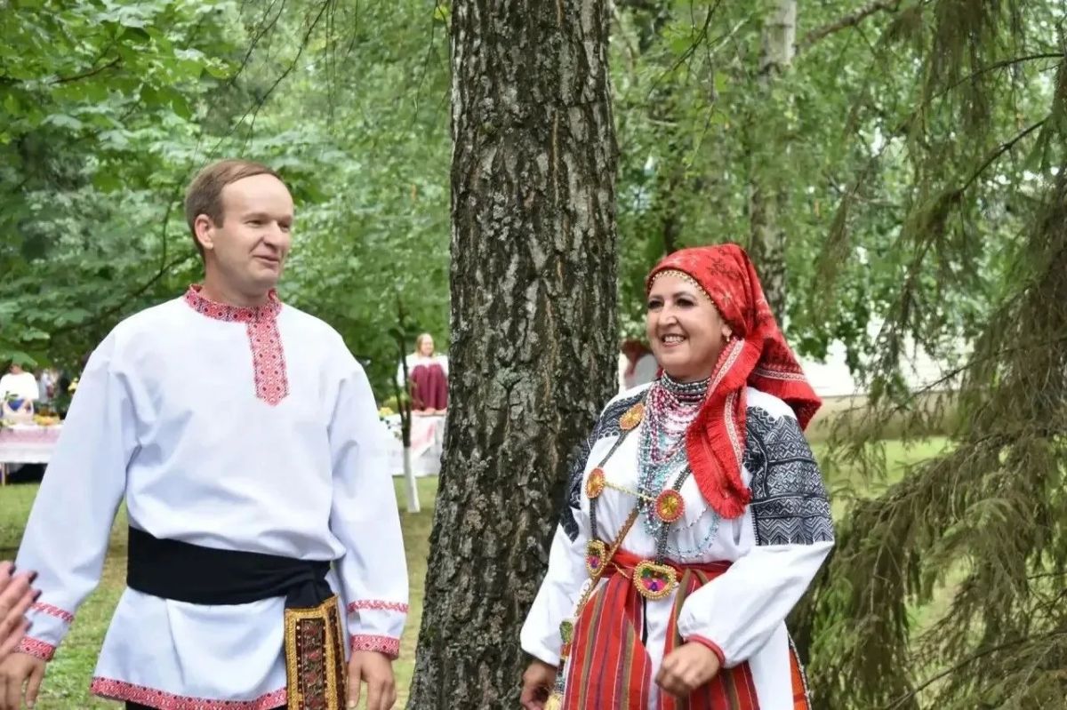 В селе Подсереднее Алексеевского округа состоялся Межрегиональный фольклорный фестиваль «На родине Маничкиной» В селе Подсереднее Алексеевского округа состоялся Межрегиональный фольклорный фестиваль «На родине Маничкиной»