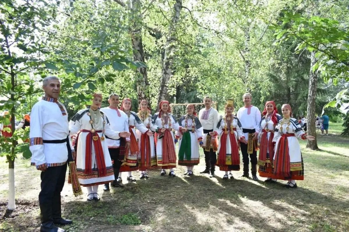В селе Подсереднее Алексеевского округа состоялся Межрегиональный фольклорный фестиваль «На родине Маничкиной» В селе Подсереднее Алексеевского округа состоялся Межрегиональный фольклорный фестиваль «На родине Маничкиной»