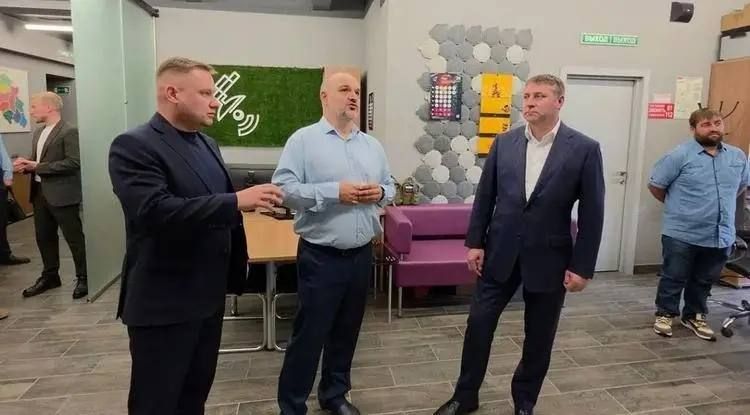 Александр Шуваев назвал Белгородский информационный фонд цифровым щитом региона