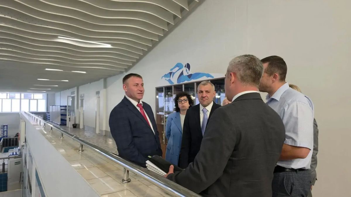 Александр Шуваев оценил работу социальных объектов Старооскольского округа Александр Шуваев оценил работу социальных объектов Старооскольского округа