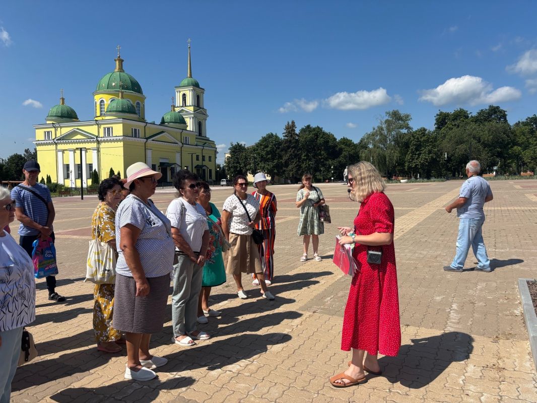 Проект «К соседям в гости» в действии: делегация из Волоконовского округа приехала с визитом в Красногвардейский Проект «К соседям в гости» в действии: делегация из Волоконовского округа приехала с визитом в Красногвардейский