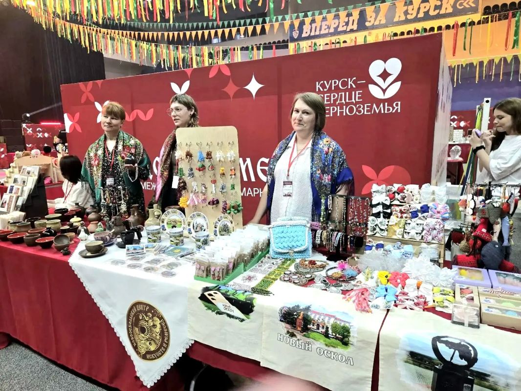 Мастера Новооскольского округа - на ярмарке «Кладовая ремёсел» в Курске! Мастера Новооскольского округа - на ярмарке «Кладовая ремёсел» в Курске!