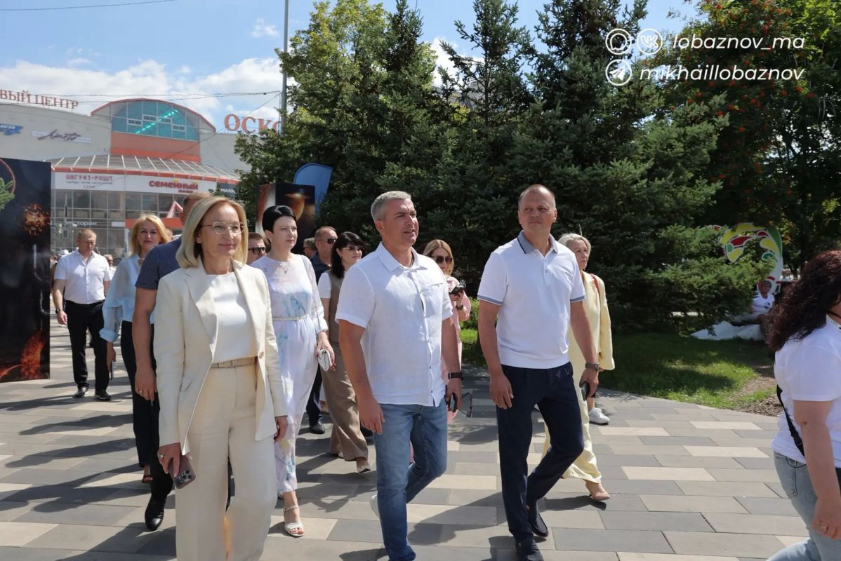 Михаил Лобазнов: Фестиваль «ФеррумФест» уже стал настоящей визитной карточкой Дня металлурга в Старом Осколе Михаил Лобазнов: Фестиваль «ФеррумФест» уже стал настоящей визитной карточкой Дня металлурга в Старом Осколе
