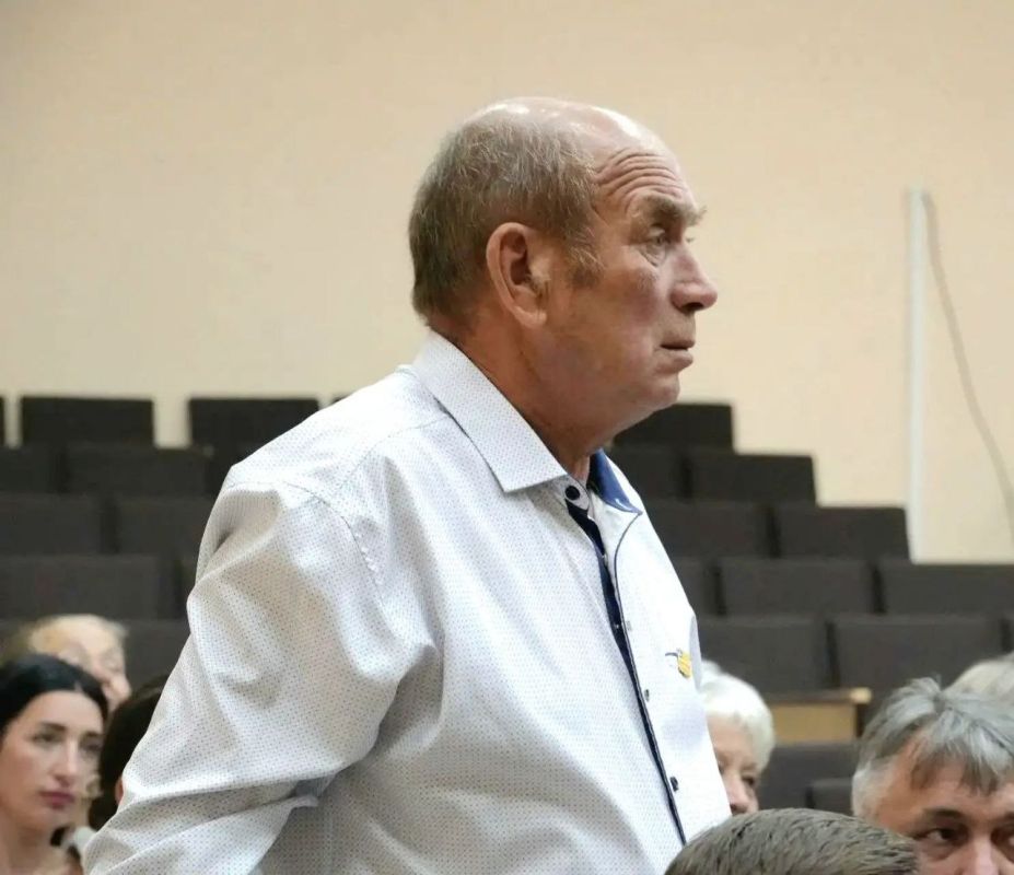 Андрей Миськов: Состоялась встреча с жителями Советов территорий № 3 и № 4. Подобные мероприятия стали площадкой для открытого диалога о насущных проблемах новооскольцев Андрей Миськов: Состоялась встреча с жителями Советов территорий № 3 и № 4. Подобные мероприятия стали площадкой для открытого диалога о насущных проблемах новооскольцев