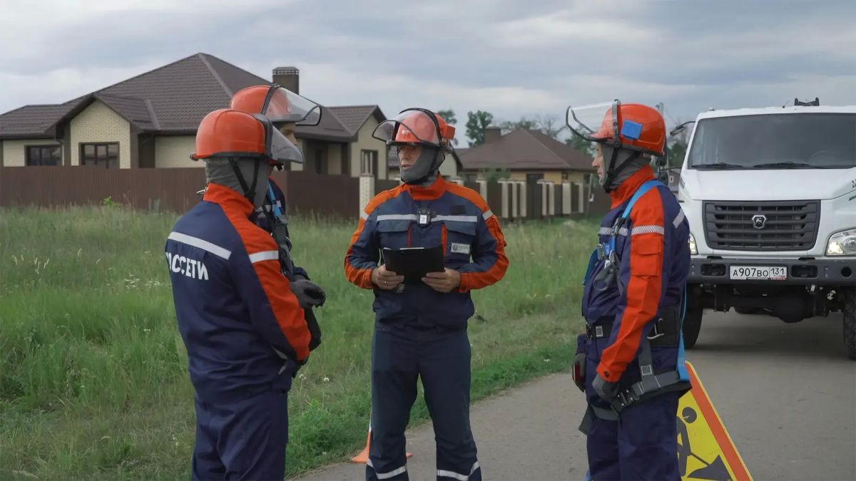«Белгородэнерго» строит новые линии наружного освещения в регионе «Белгородэнерго» строит новые линии наружного освещения в регионе