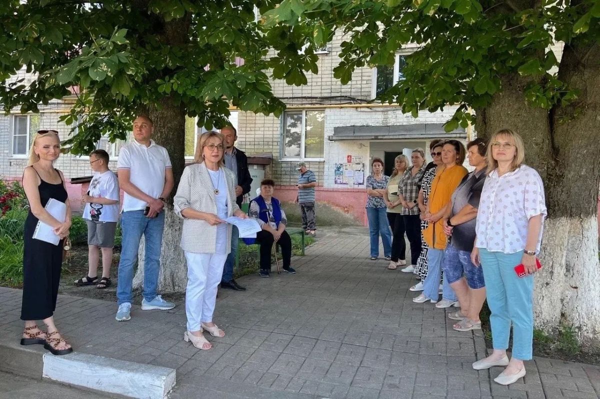 Капремонт под контролем: депутаты проверили качество работ на местах Капремонт под контролем: депутаты проверили качество работ на местах