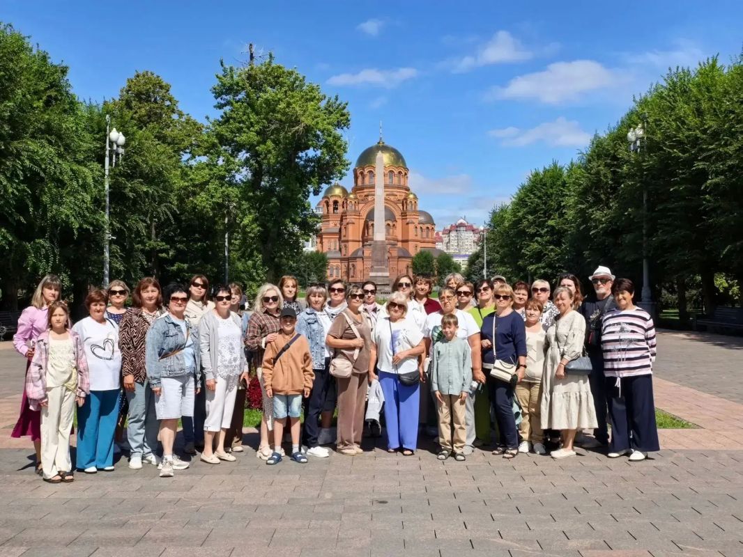 Путешествие в историю: делегация Новооскольского округа посетила город-герой Волгоград Путешествие в историю: делегация Новооскольского округа посетила город-герой Волгоград