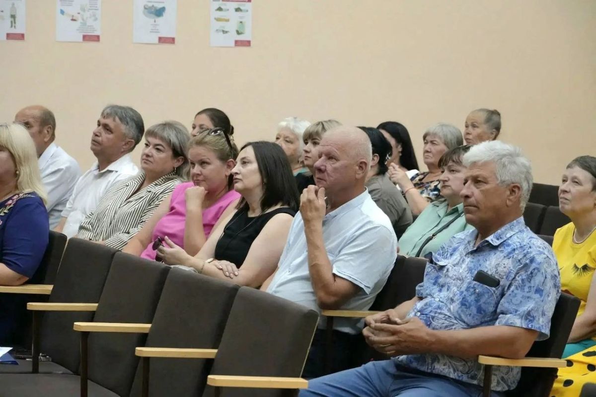 Андрей Миськов: Состоялась встреча с жителями Советов территорий № 3 и № 4. Подобные мероприятия стали площадкой для открытого диалога о насущных проблемах новооскольцев Андрей Миськов: Состоялась встреча с жителями Советов территорий № 3 и № 4. Подобные мероприятия стали площадкой для открытого диалога о насущных проблемах новооскольцев