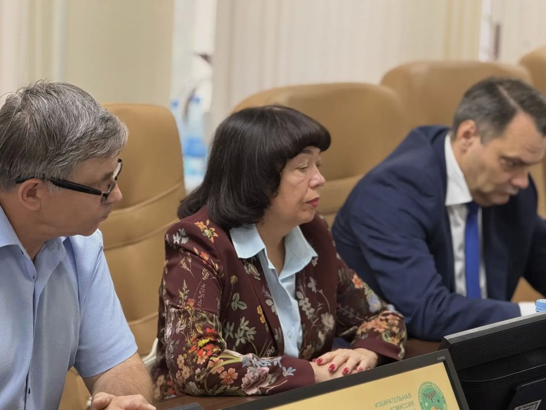 Состоялось пятнадцатое заседание рабочей группы по приёму и проверке документов на выборах депутатов Государственной Думы девятого созыва Состоялось пятнадцатое заседание рабочей группы по приёму и проверке документов на выборах депутатов Государственной Думы девятого созыва