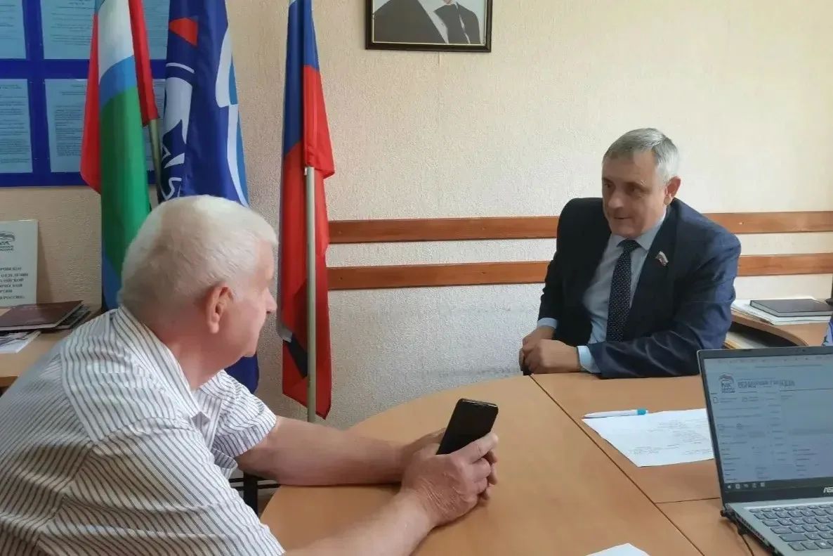Поддержка многодетных, компенсационные выплаты и правовые вопросы — ключевые темы прошедших приёмов парламентариев Поддержка многодетных, компенсационные выплаты и правовые вопросы — ключевые темы прошедших приёмов парламентариев