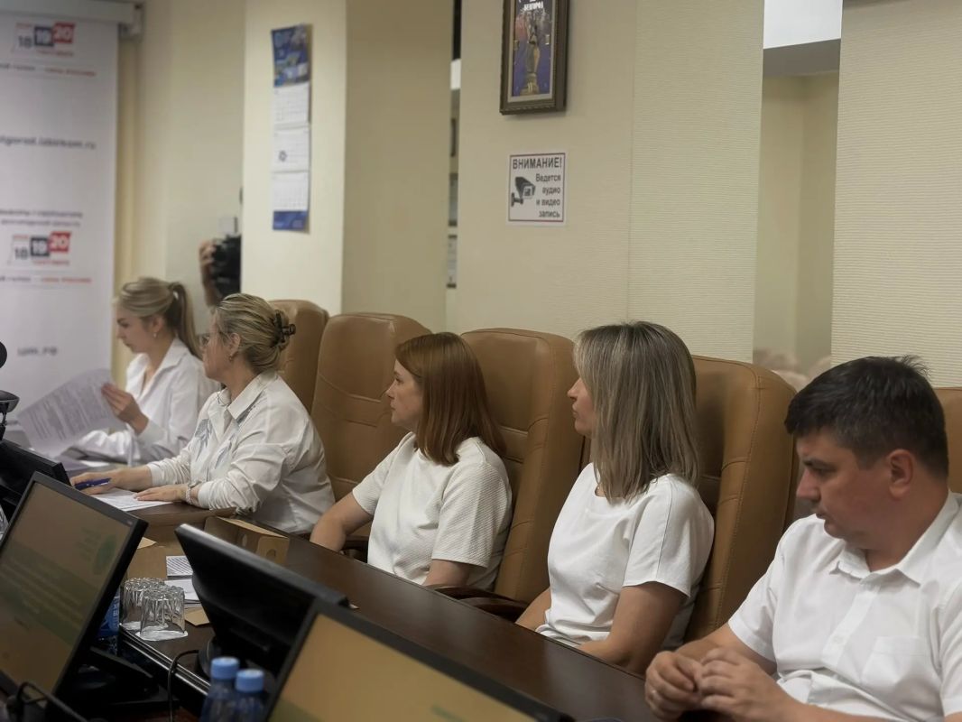 Состоялось пятнадцатое заседание рабочей группы по приёму и проверке документов на выборах депутатов Государственной Думы девятого созыва Состоялось пятнадцатое заседание рабочей группы по приёму и проверке документов на выборах депутатов Государственной Думы девятого созыва