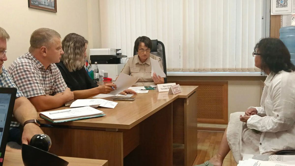 Татьяна Круглякова: Сегодня на очередном личном приёме граждан рассмотрела обращения жителей нашего округа Татьяна Круглякова: Сегодня на очередном личном приёме граждан рассмотрела обращения жителей нашего округа