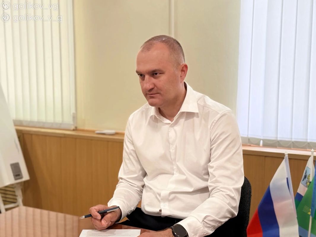 Василий Голиков: Несмотря на плотный рабочий график, личные встречи с вами остаются главным инструментом в моей работе Василий Голиков: Несмотря на плотный рабочий график, личные встречи с вами остаются главным инструментом в моей работе