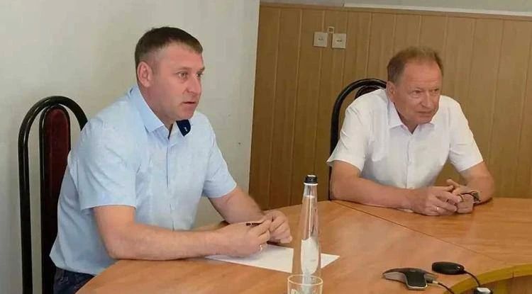 Александр Шуваев встретился с активом Валуйского округа