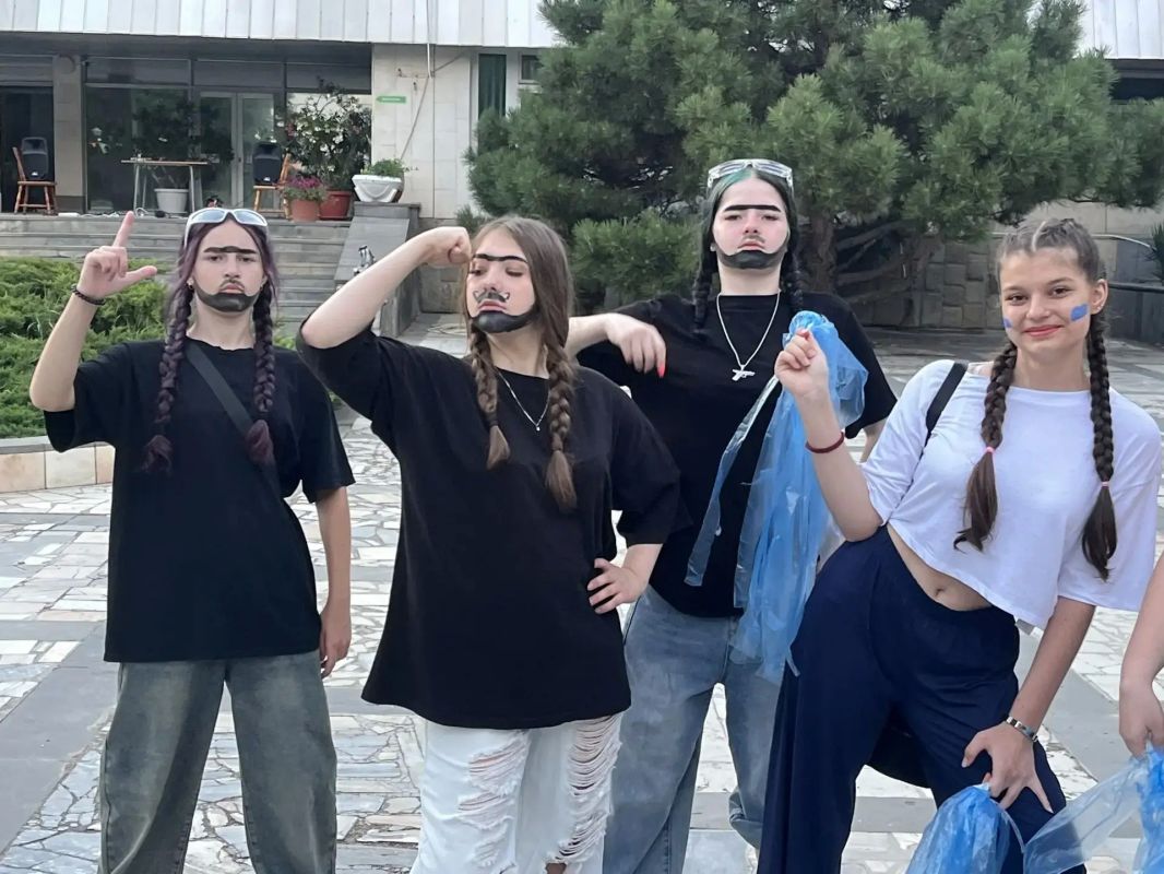 Грайворонские школьники отдыхают в Анапе Грайворонские школьники отдыхают в Анапе