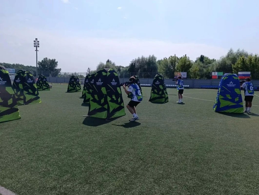 Команда нашего округа приняла участие в праздновании Дня физкультурника и в пятом параде физкультурников Белгородской области, который прошёл в Новом Осколе Команда нашего округа приняла участие в праздновании Дня физкультурника и в пятом параде физкультурников Белгородской области, который прошёл в Новом Осколе
