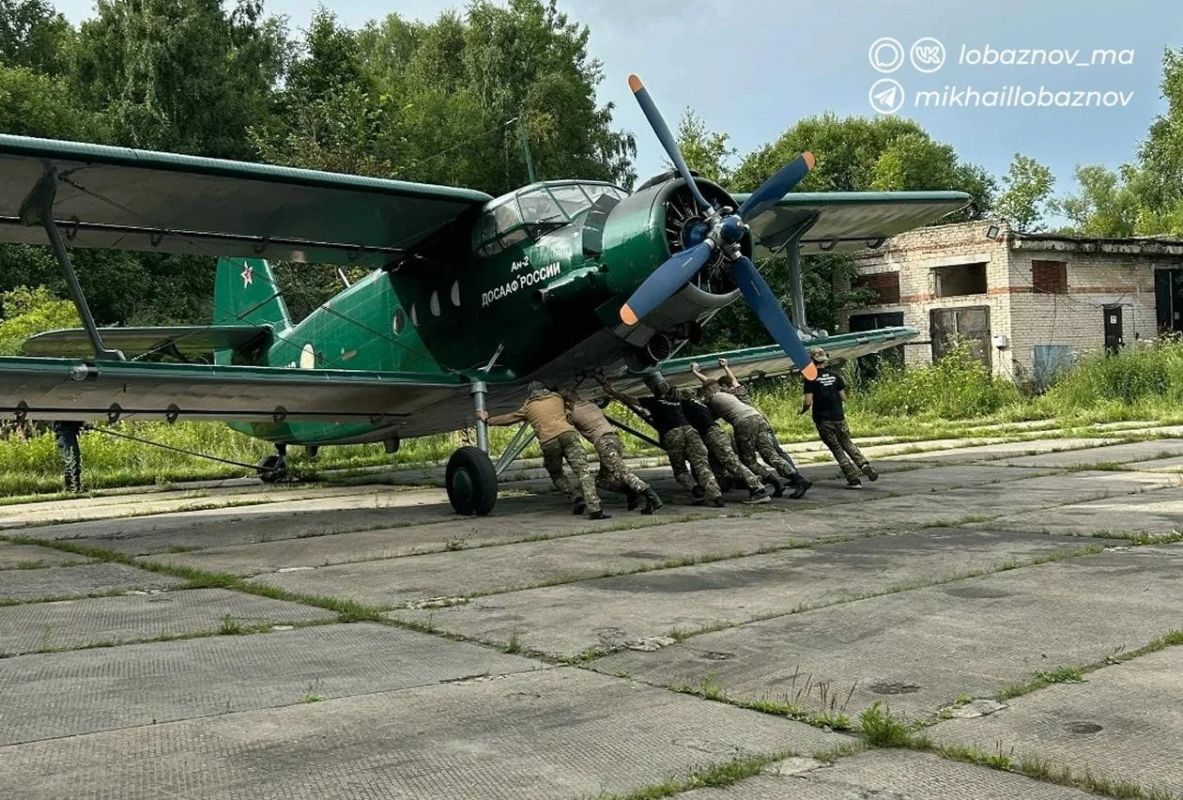Курсанты военно-патриотического клуба «Каскад» прошли специальную подготовку в учебном центре ДОСААФ имени Героя Советского Союза, лётчика Дмитрия Карпина Курсанты военно-патриотического клуба «Каскад» прошли специальную подготовку в учебном центре ДОСААФ имени Героя Советского Союза, лётчика Дмитрия Карпина
