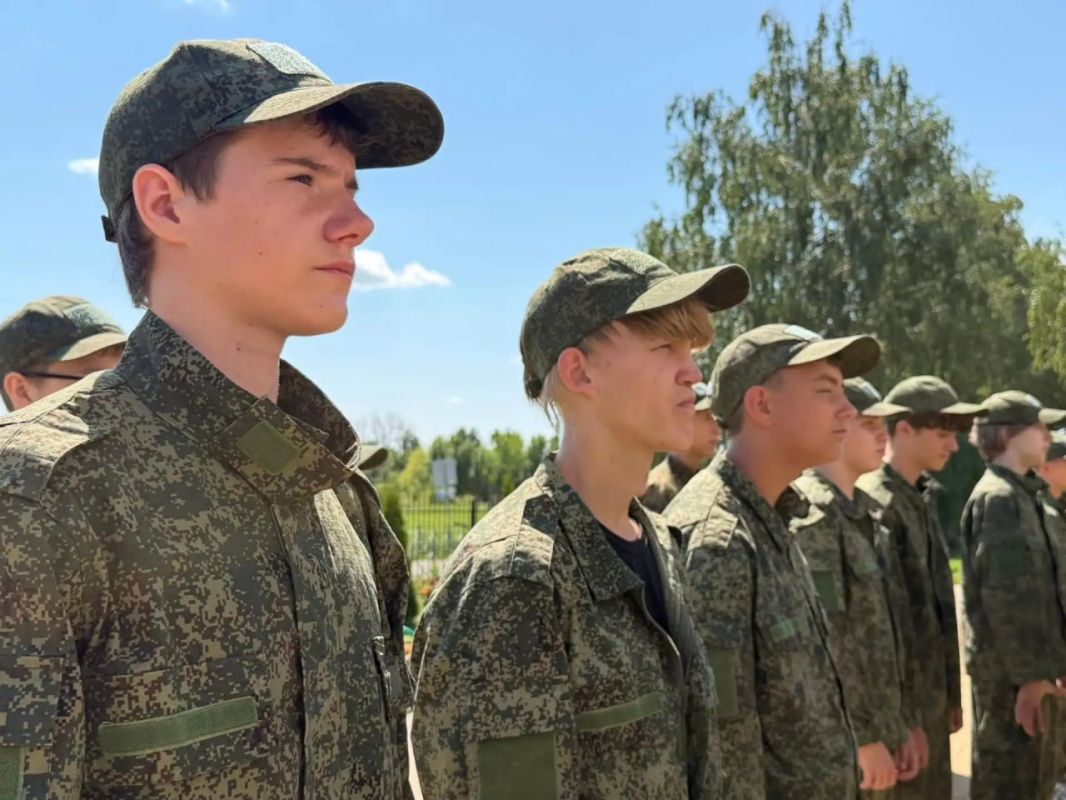 Открылась пятая смена военно-исторических сборов «Армата» Открылась пятая смена военно-исторических сборов «Армата»