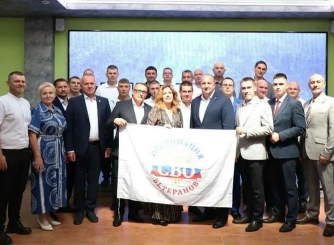 Участники кадрового проекта «Сталь» защитили аттестационные работы в белгородском вузе Участники кадрового проекта «Сталь» защитили аттестационные работы в белгородском вузе