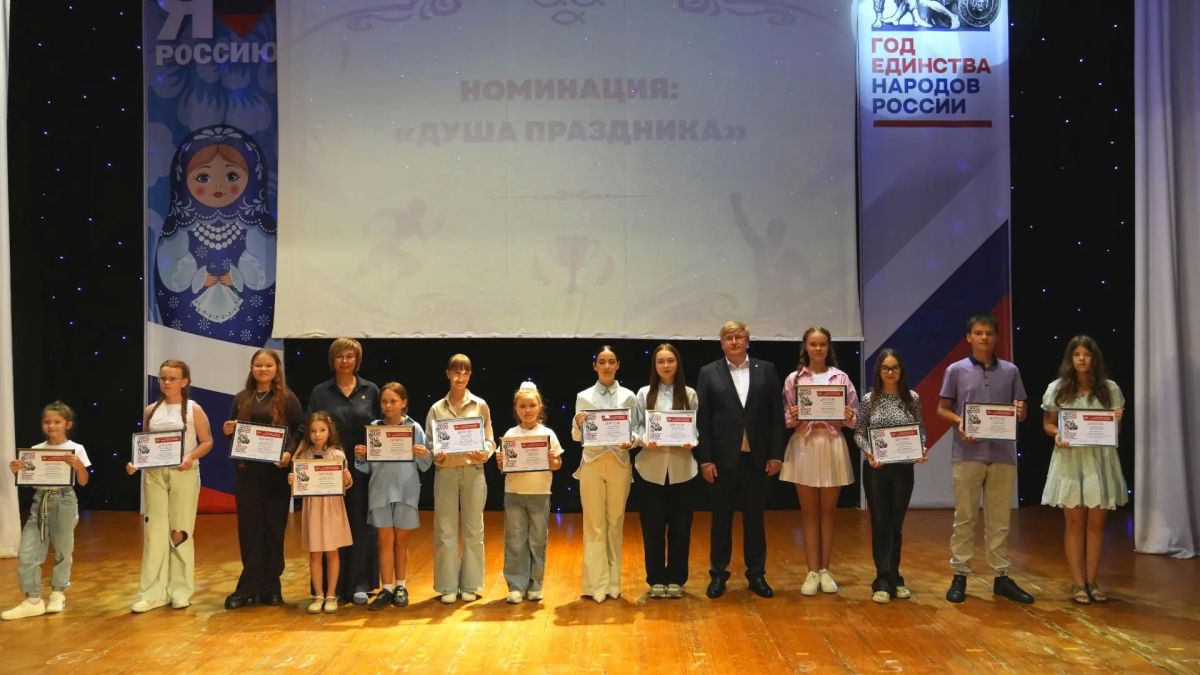Андрей Миськов: Сегодня в ЦКР «Оскол» было по-настоящему тепло, и дело не только в летней, солнечной погоде Андрей Миськов: Сегодня в ЦКР «Оскол» было по-настоящему тепло, и дело не только в летней, солнечной погоде