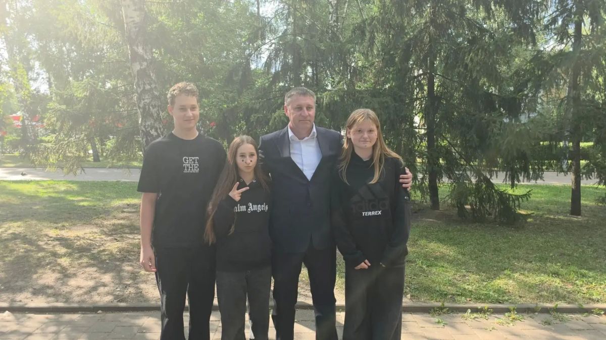 Александр Шуваев: В ходе рабочей поездки в Яковлевский округ, пользуясь случаем, пообщался с жителями Строителя Александр Шуваев: В ходе рабочей поездки в Яковлевский округ, пользуясь случаем, пообщался с жителями Строителя