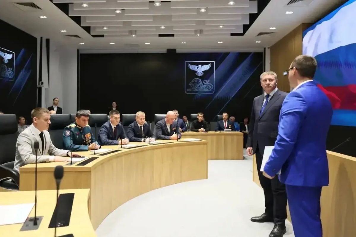 Александр Шуваев рассказал об итогах первого потока обучения регионального кадрового проекта «Сталь» Александр Шуваев рассказал об итогах первого потока обучения регионального кадрового проекта «Сталь»