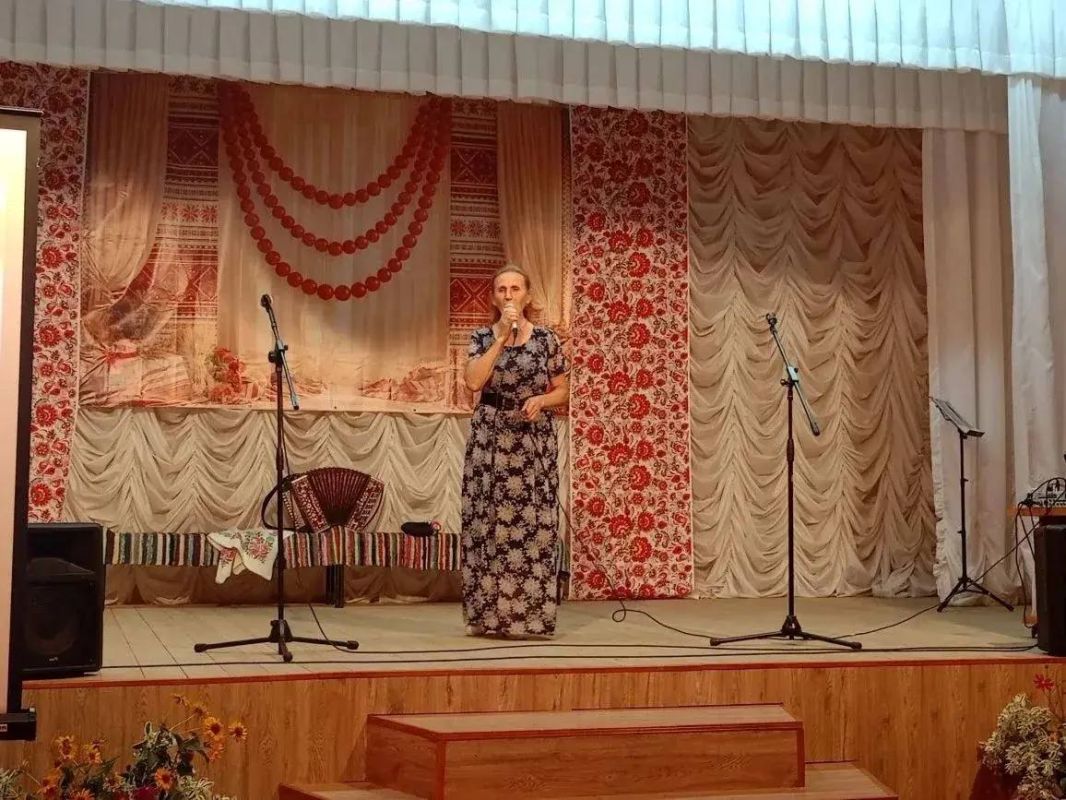 Праздник, объединяющий сердца: как отметили День села в Галушках и Избушках Праздник, объединяющий сердца: как отметили День села в Галушках и Избушках